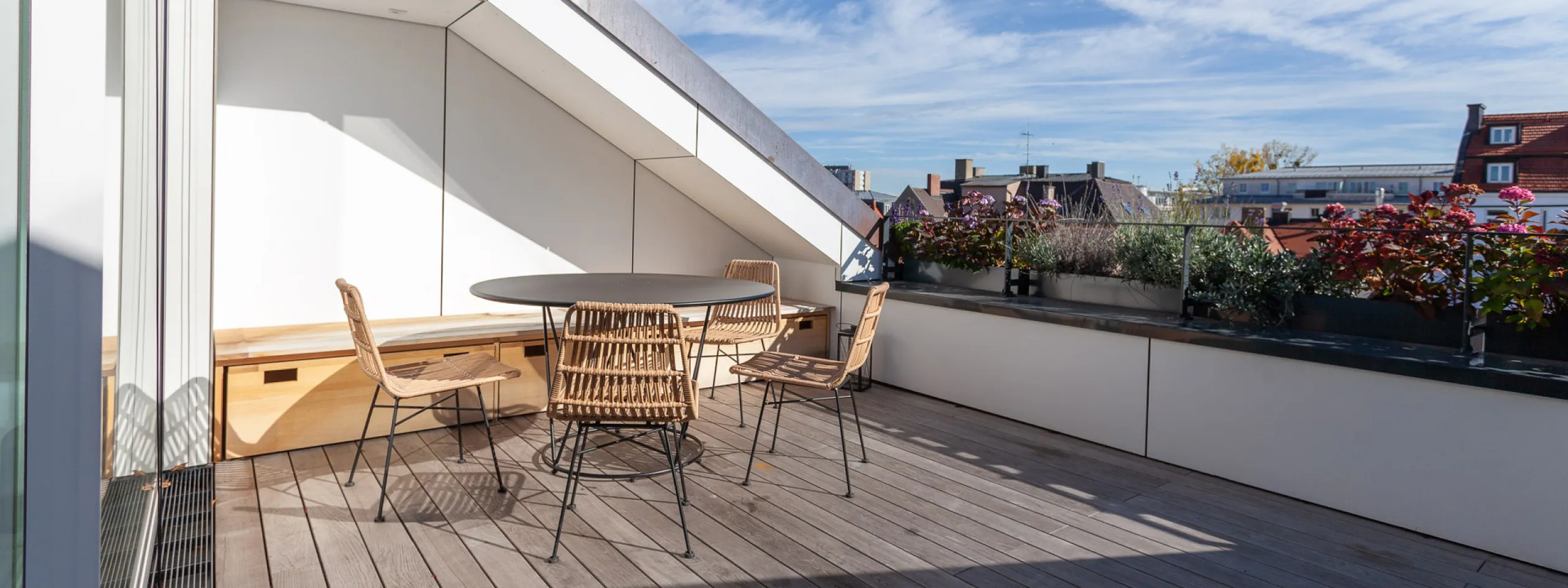 Aufstockung eines Mehrfamilienhauses