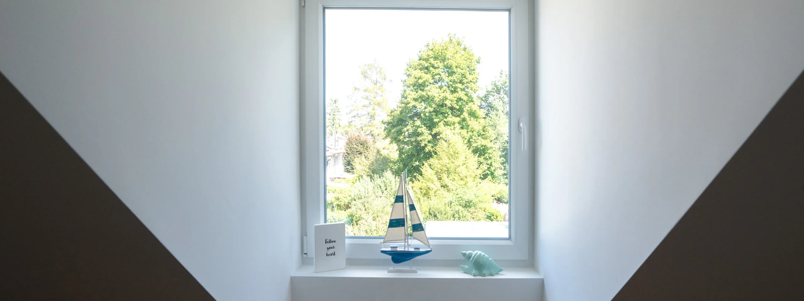 Dachaufstockung eines Reihenhaues Wohnraum-Erweiterung