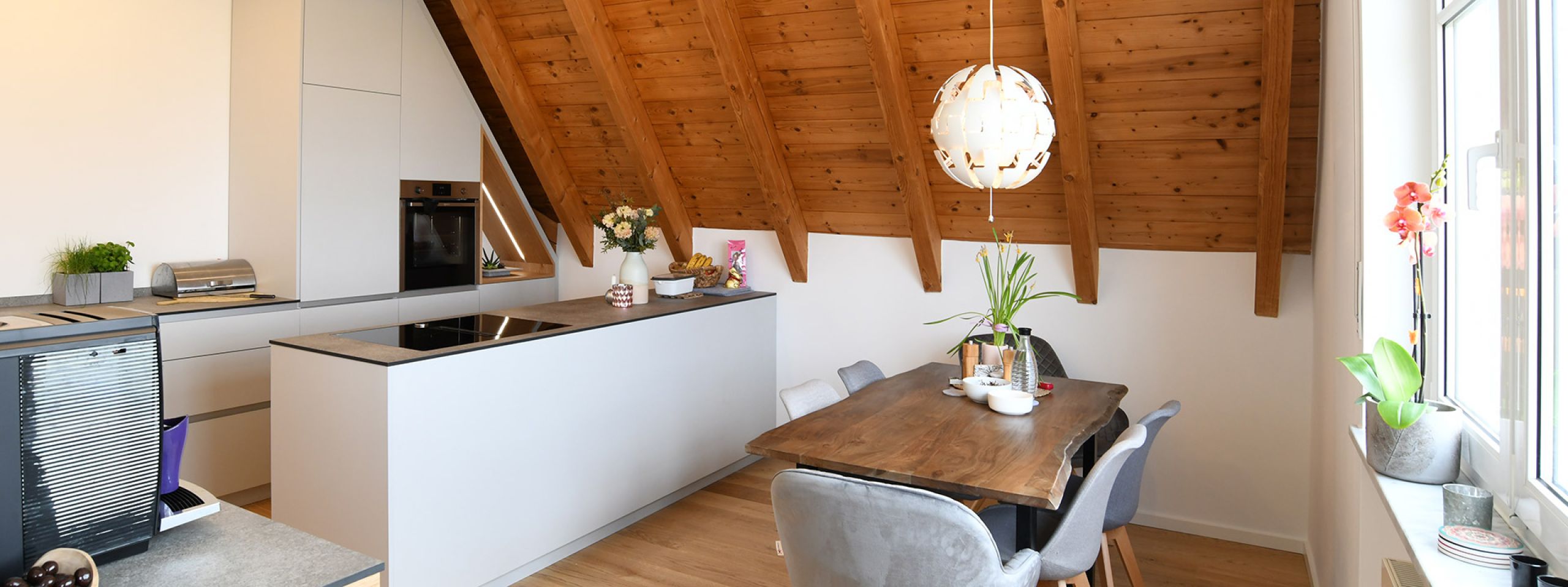 Gaube und Dachfenster sorgen für mehr Wow im Bau 