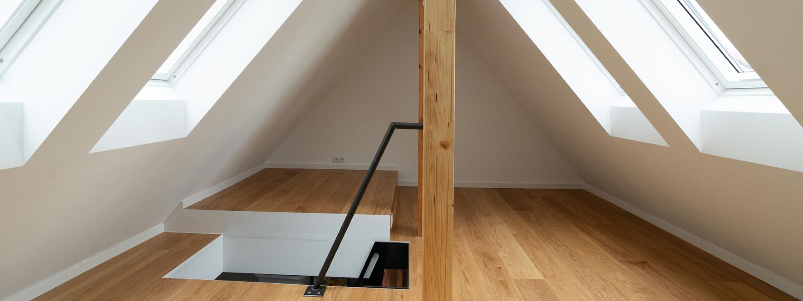 Platz ist unter der kleinsten Schräge: Jeden Kubikmeter genutzt